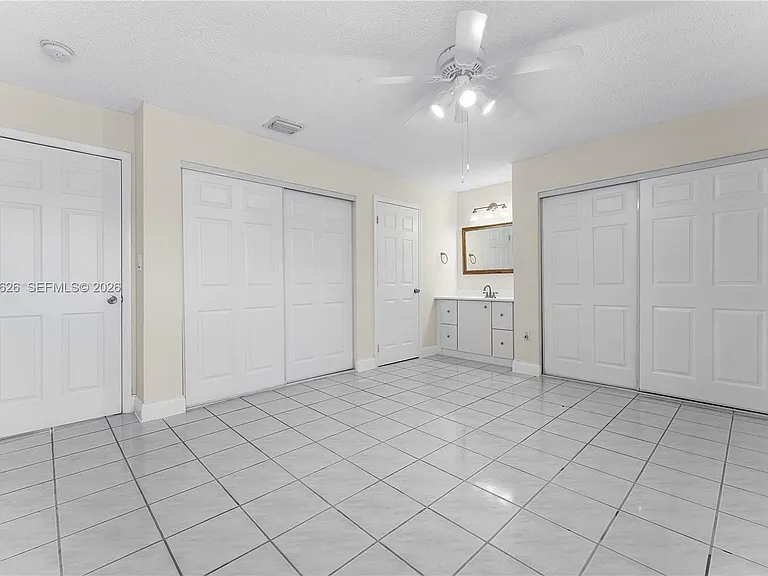12622 SW 211th Ter — Photo 20