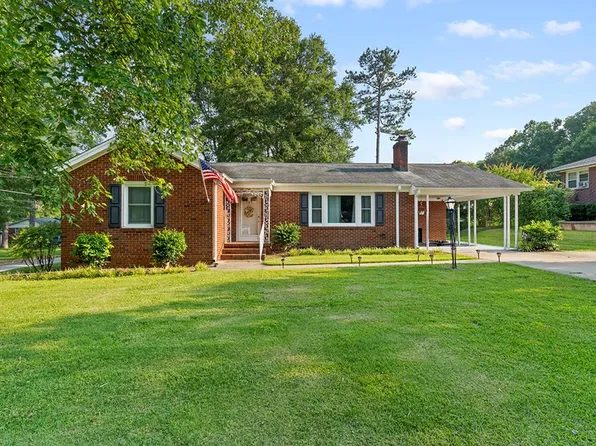 201 Sunset Dr, Abbeville, SC 29620