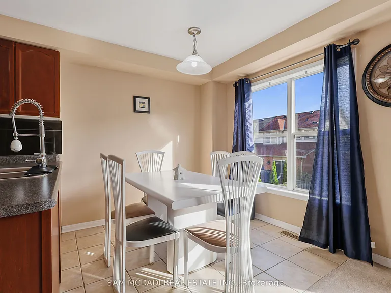 3086 Stornoway Cir — Photo 10