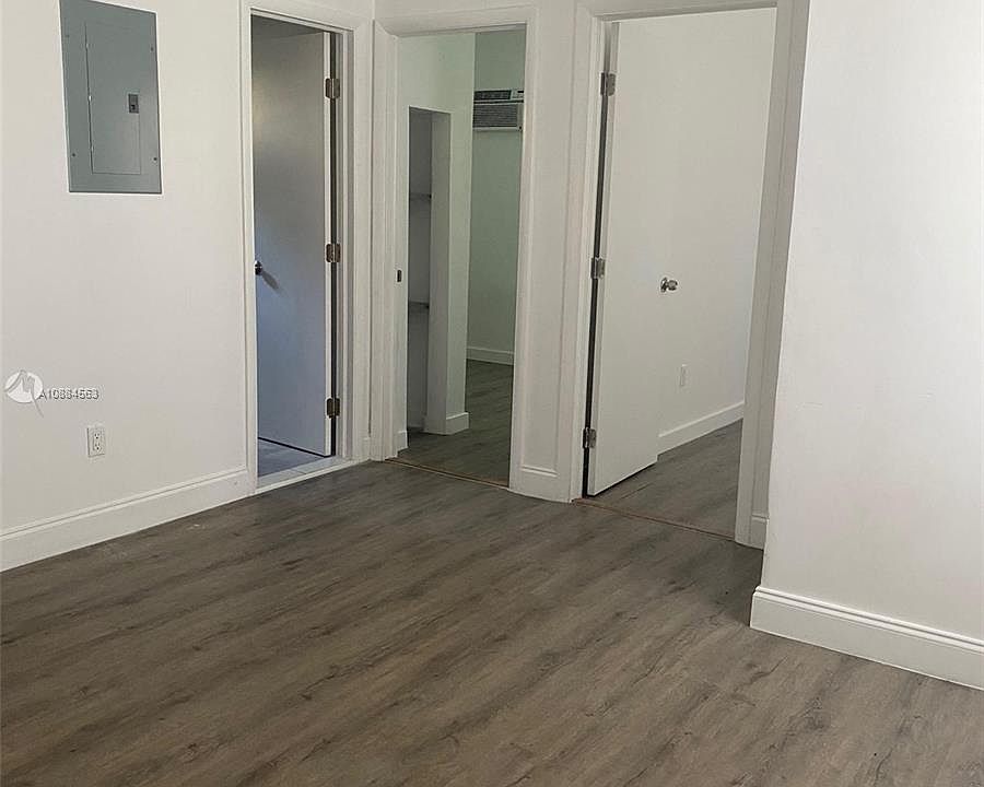 1st image of 617 NW 75th St #619