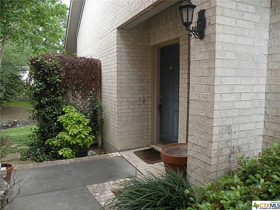 3rd image of 123 Kreekview Dr