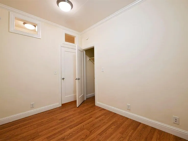 243 Athol Ave #15 — Photo 8