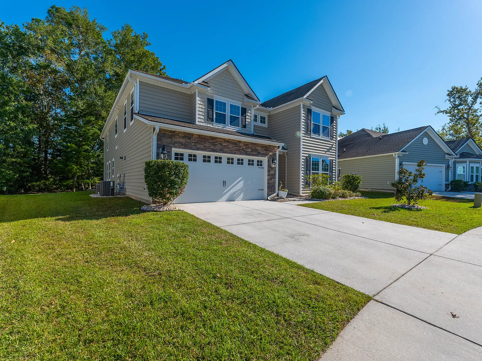 9704 Table Mountain Ln — Photo 3