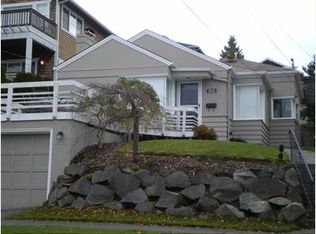 2532 29th Ave W, Seattle, WA 98199