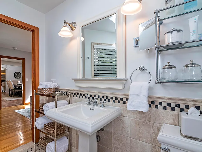 548 San Ysidro Rd #1 — Photo 11