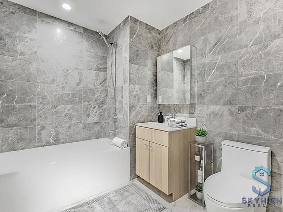 3rd image of 3 Clarkson Ave #5A