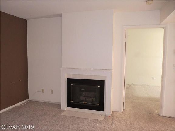 3rd image of 4873 S Torrey Pines Dr Unit 202