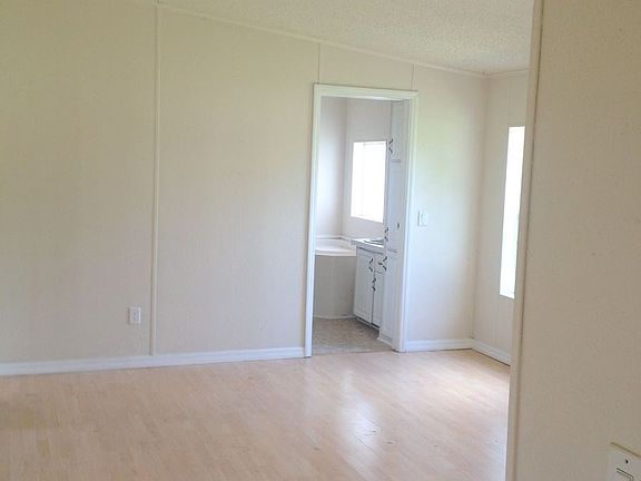 4th image of 7218 Glen Meadow Dr