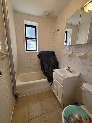 Rented by R New York | media 5