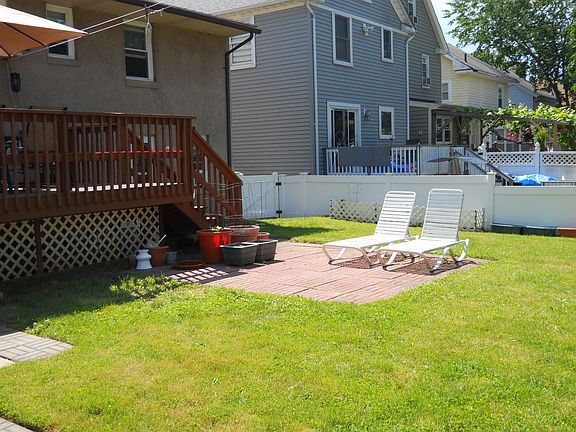 Rear (right)