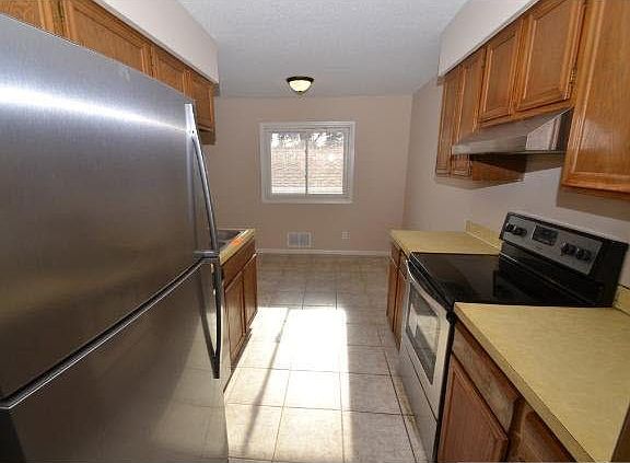 4th image of 7031 146th Street Court