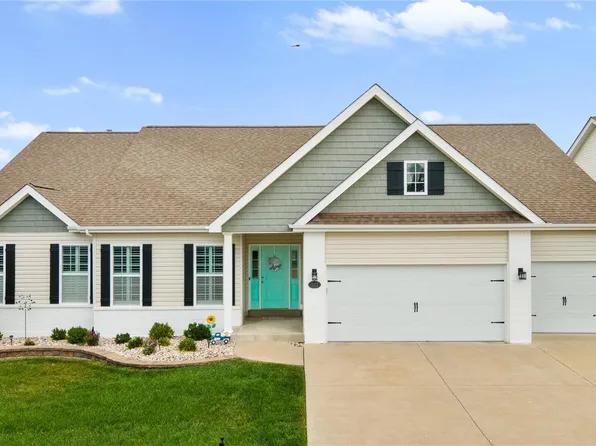 307 Pointe Loma Blvd, Lake Saint Louis, MO 63367