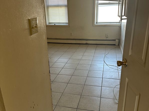 11 Broadway APT 2