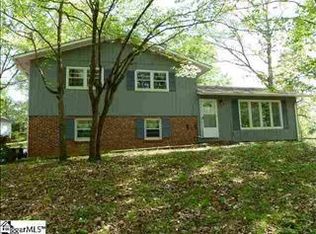 215 Brookview Cir, Easley, SC 29642