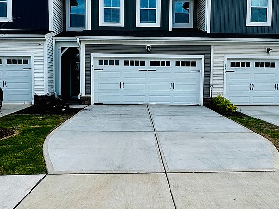 2nd image of 131 Pinkie Ln