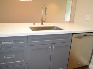 1945 Washington St APT 301, San Francisco, CA