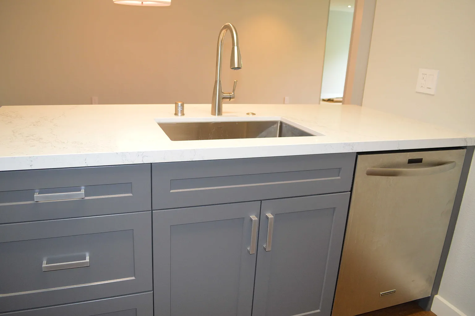 1945 Washington St APT 301 photo 1