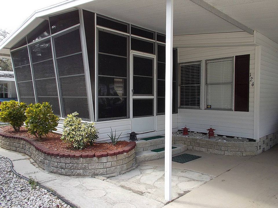 1st image of 124 Royal Palm Cir