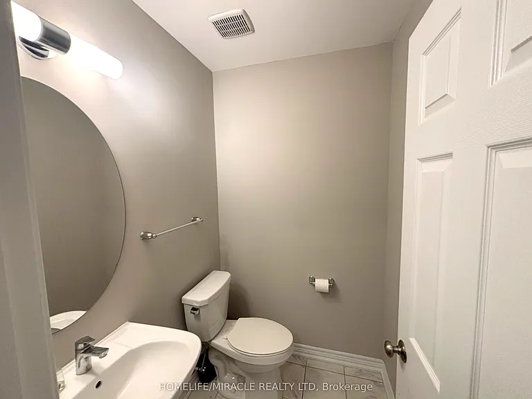 113 Hartley Ave #32 — Photo 10