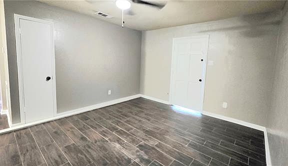2nd image of 1225 Truxton St #24