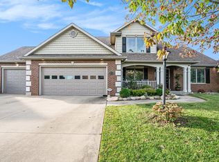 20237 Eagle Hill Ln, Goshen, IN 46528