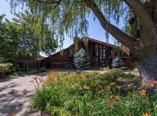 59926 Comstock Rd, Cove, OR 97824