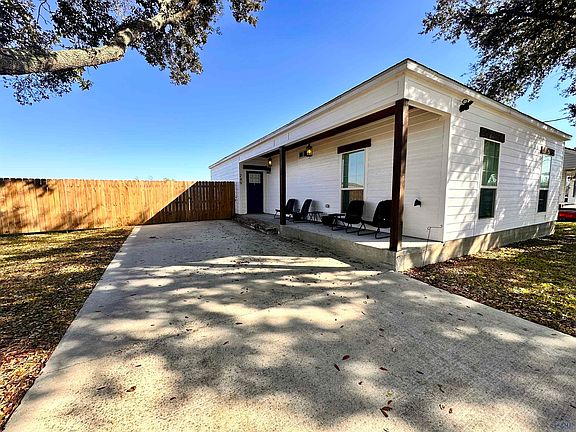 3rd image of 249 Bayou Vista Dr