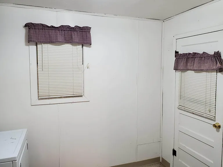 1612 Cherry Ave — Photo 7