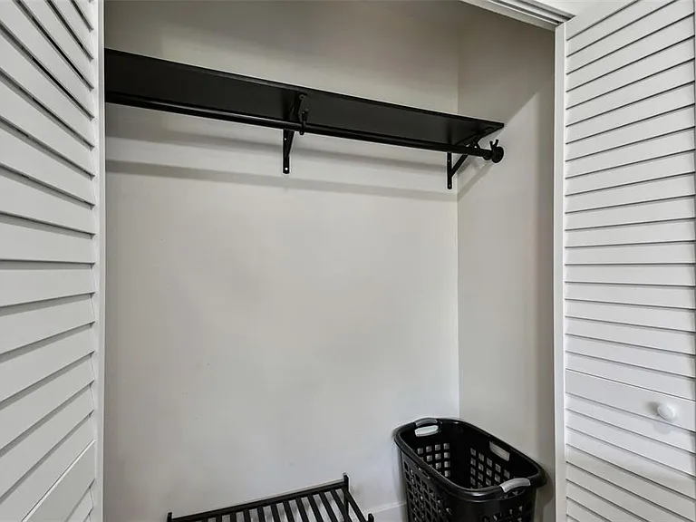 9032 Mission Oaks Blvd #F — Photo 26