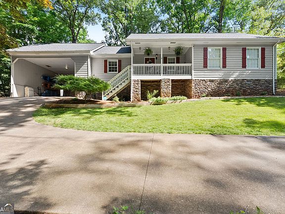 2nd image of 4002 Sundown Dr