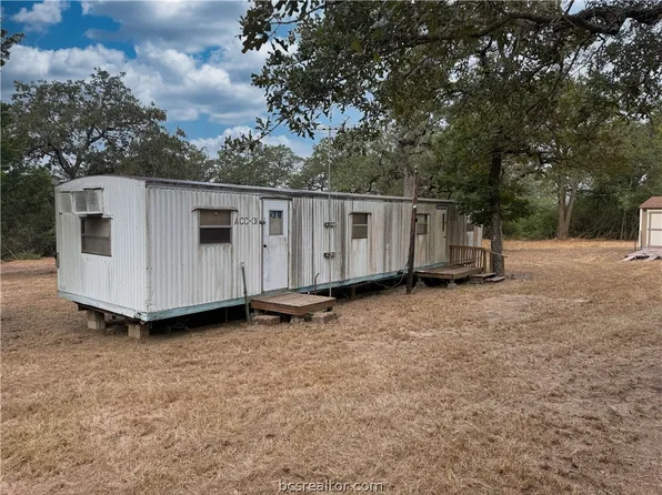 13358 Double Deuce Ln, Bryan, TX 77807