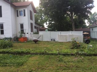 307 Hale St, Eaton Rapids, MI 48827
