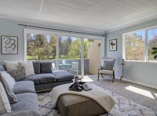 3080 Yulupa Ave, Santa Rosa, CA 95405