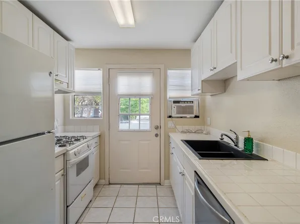 2707 S El Camino Real, San Clemente, CA 92672