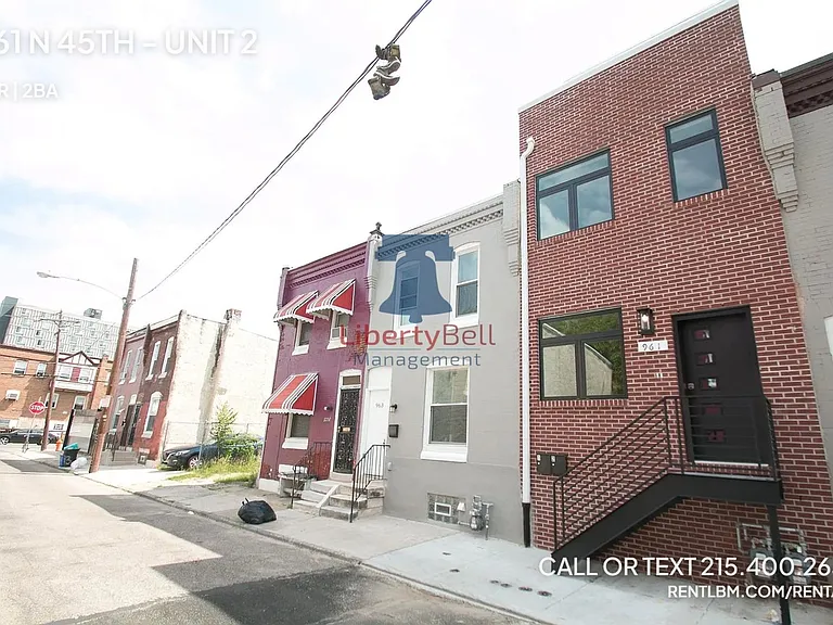 961 45th St — Photo 25
