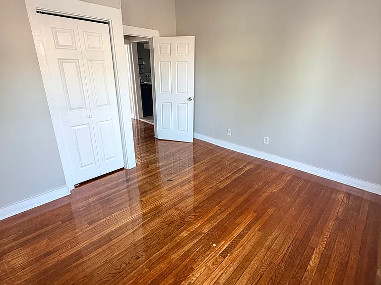 1086 Whalley Ave #1-0 — Photo 7