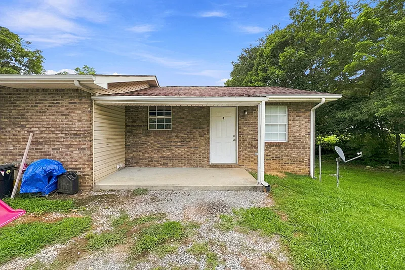 300 Cross Creek Rd #3-37807