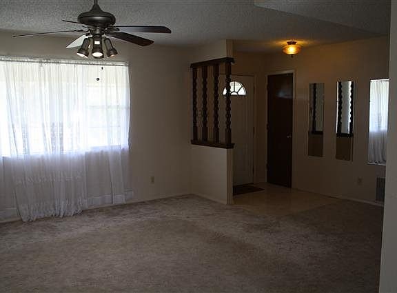 4th image of 1307 W Bonita Dr
