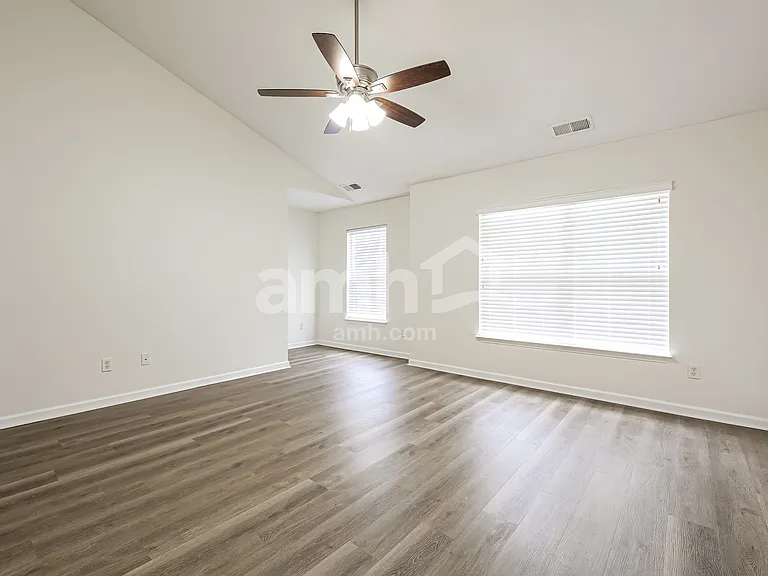 104 Portland Falls Dr — Photo 14