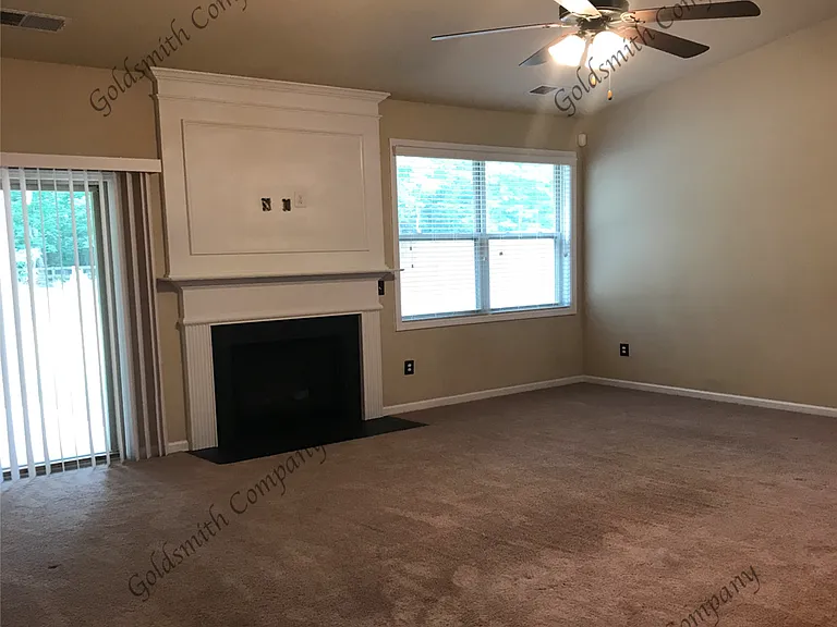128 Marehaven Ct — Photo 5