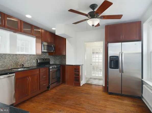 7724 Ardleigh St, Philadelphia, PA 19118