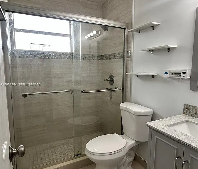 10377 N Kendall Dr #K8 — Photo 4