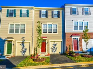 102 Lucas Ln, Stafford, VA 22556