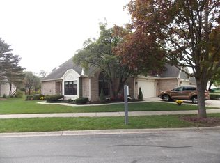 11459 Ashley Woods Dr, Westchester, IL