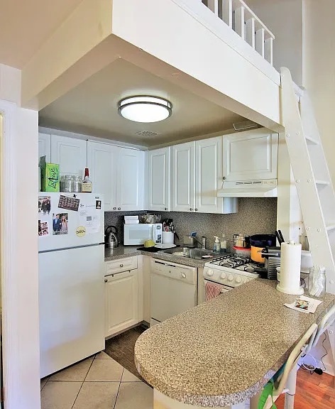 156 W 75th St #5B — Photo 6