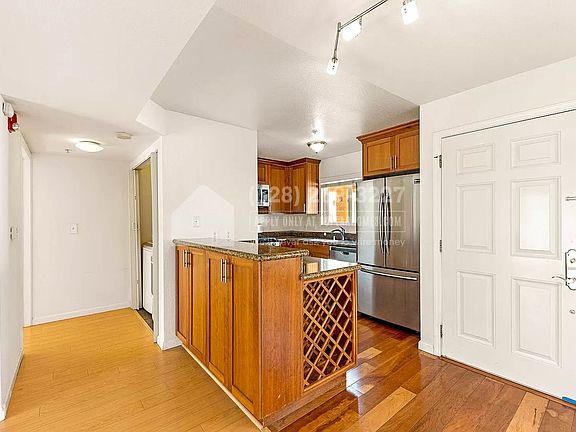 5th image of 3721 Carter Dr APT 2204