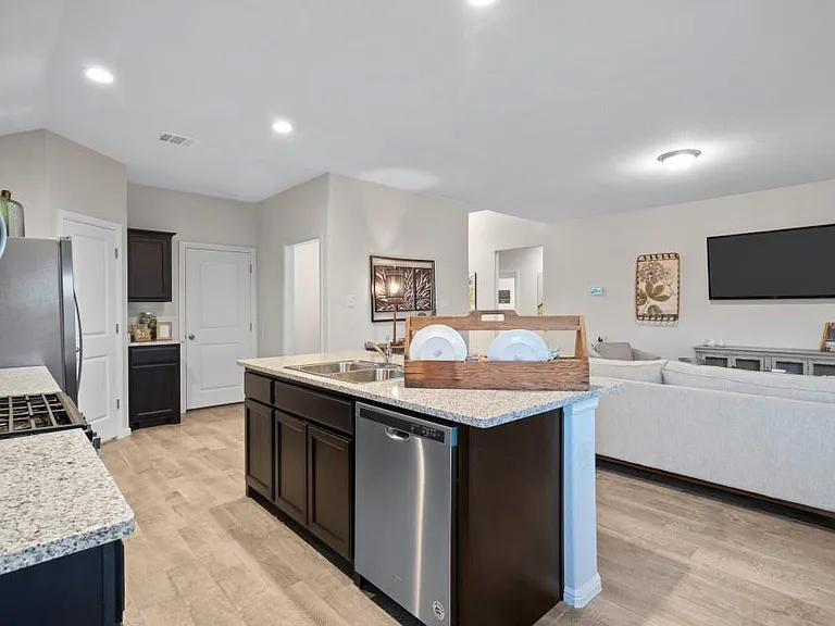 8304 Twisted Pine Way — Photo 13
