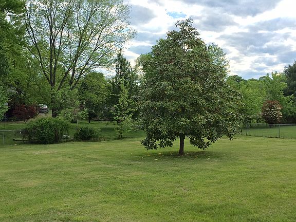 2nd image of 3107 Caribou Dr