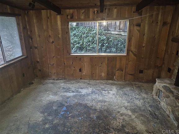 5th image of 22021 Crestline Rd