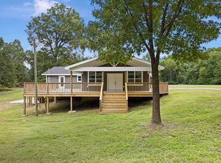 214 Riverview Rd, Morrilton, AR 72110
